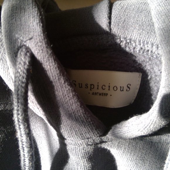 Suspicious Antwerp Hoodie - Picture 4 of 4